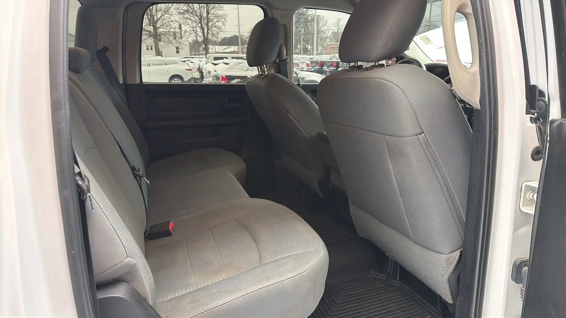 Used 2016 RAM 2500 Tradesman w/ Chrome Appearance Group image 14