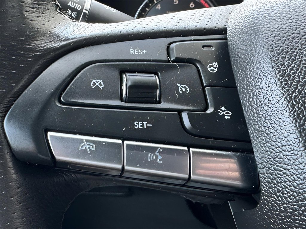 Used 2023 Cadillac XT4 Sport w/ Cold Weather Package image 18