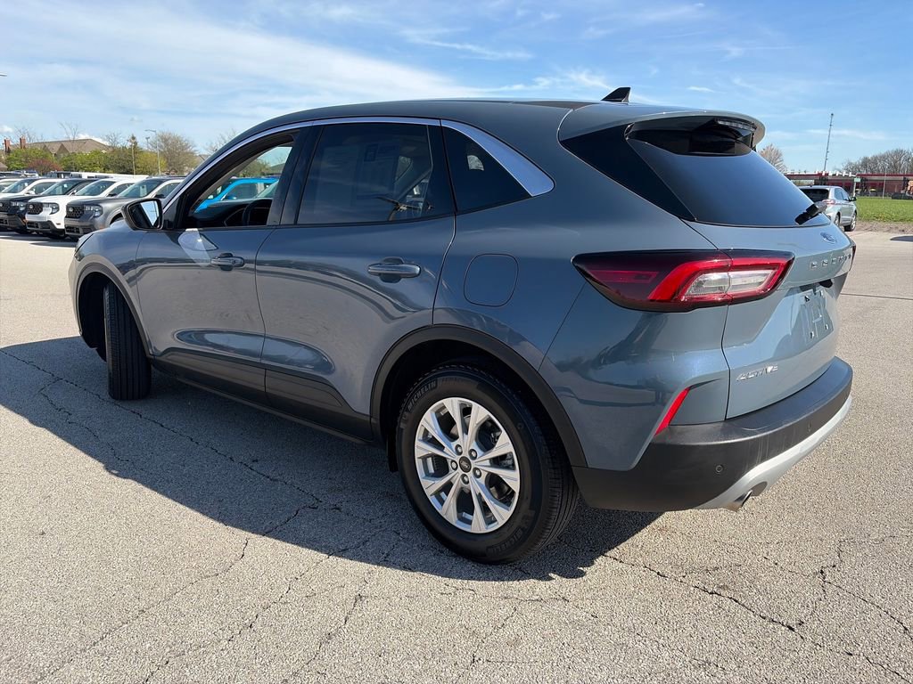 Used 2023 Ford Escape Active w/ Tech Pack #2 image 5