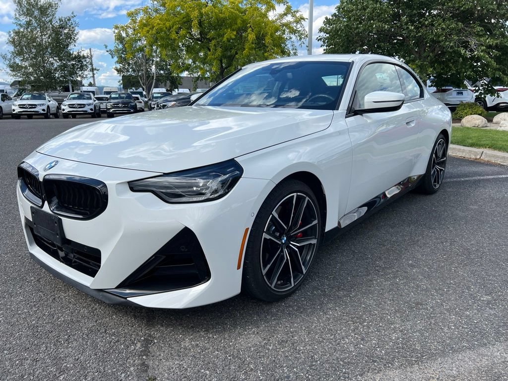 Used 2024 BMW 230i xDrive Coupe w/ Premium Package AWD/4WD image 5