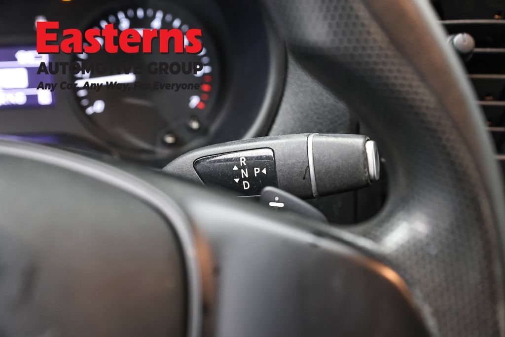 Used 2022 Mercedes-Benz Metris image 13