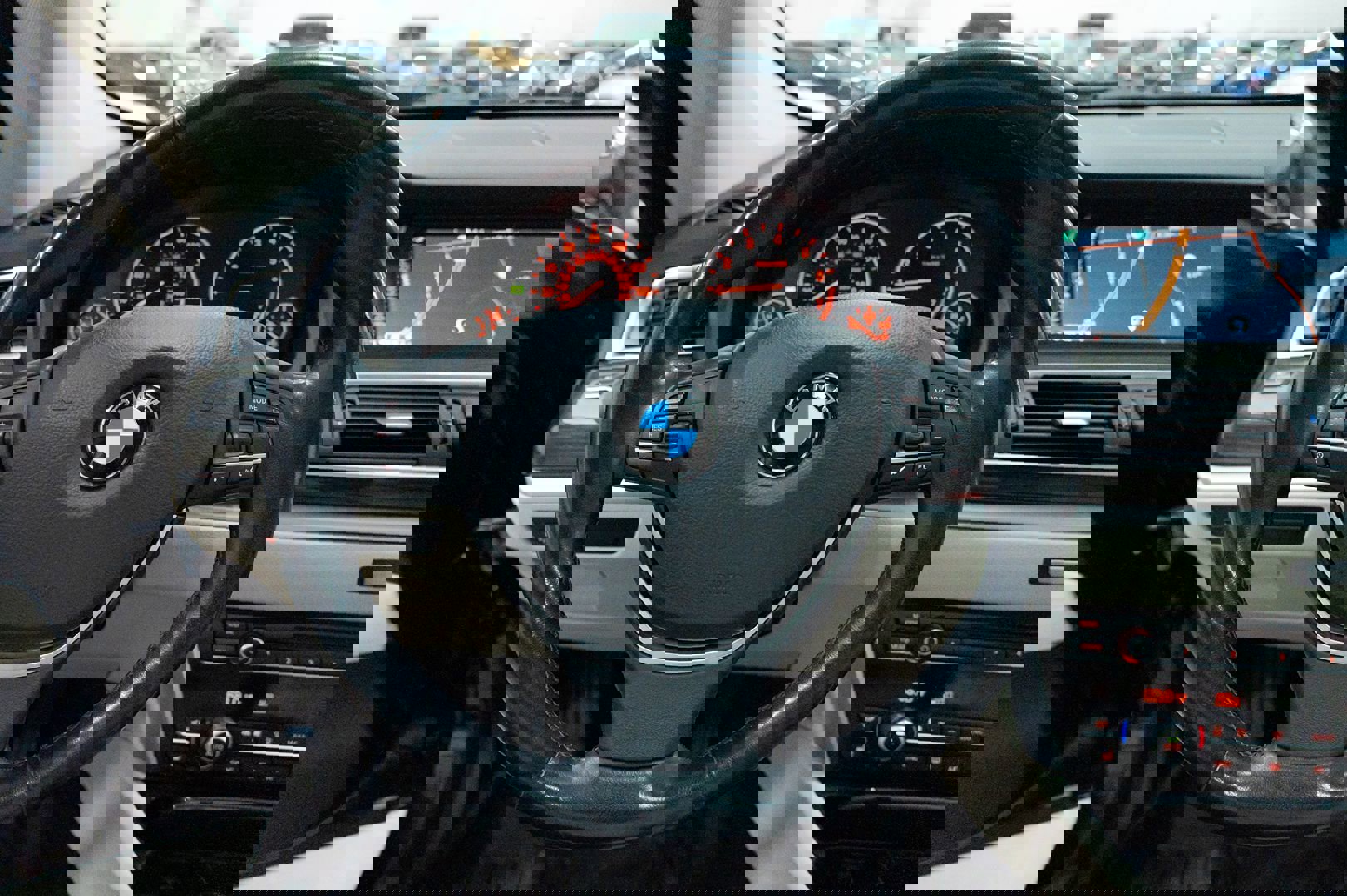 Used 2015 BMW 535i Gran Turismo xDrive image 25