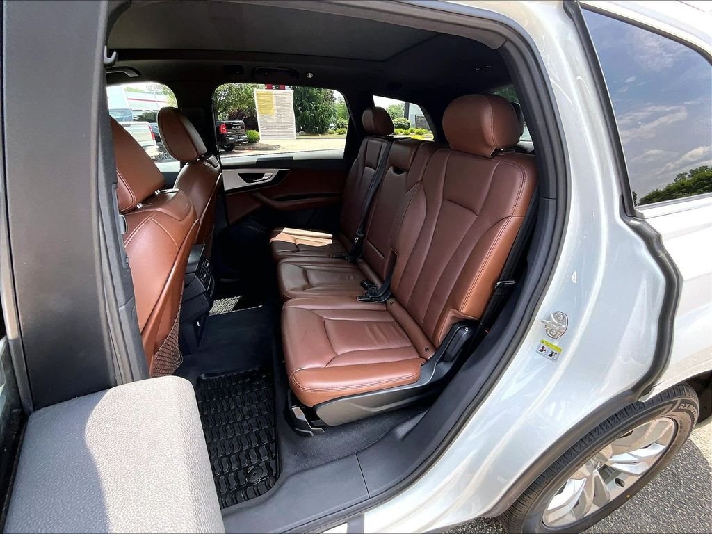 Used 2019 Audi Q7 2.0T Premium AWD/4WD image 15