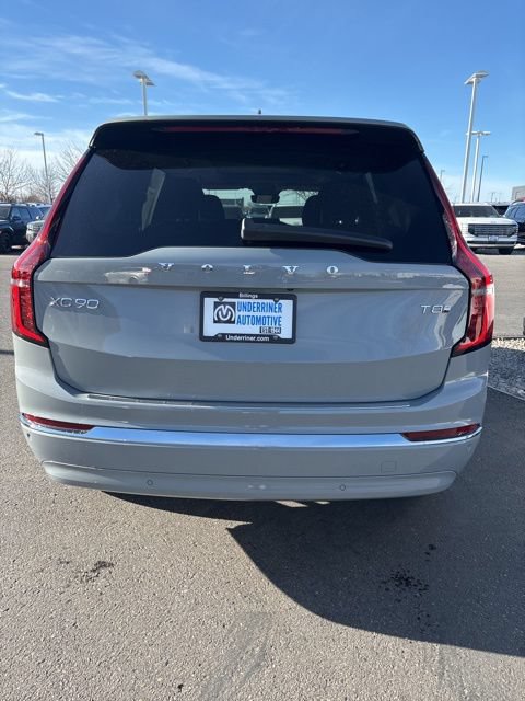 New 2026 Volvo XC90 T8 Plus w/ Protection Package Premier AWD/4WD image 4