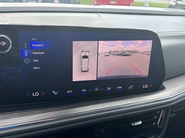 Used 2025 Chevrolet Tahoe Z71 image 33