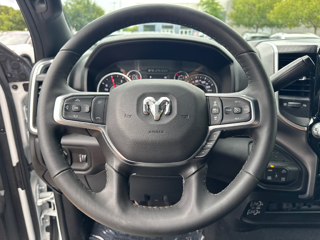 Used 2025 RAM 2500 Big Horn AWD/4WD image 23