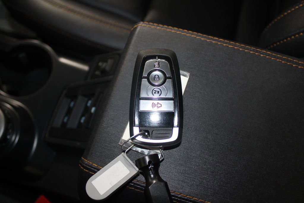 Used 2024 Ford Bronco Badlands image 55