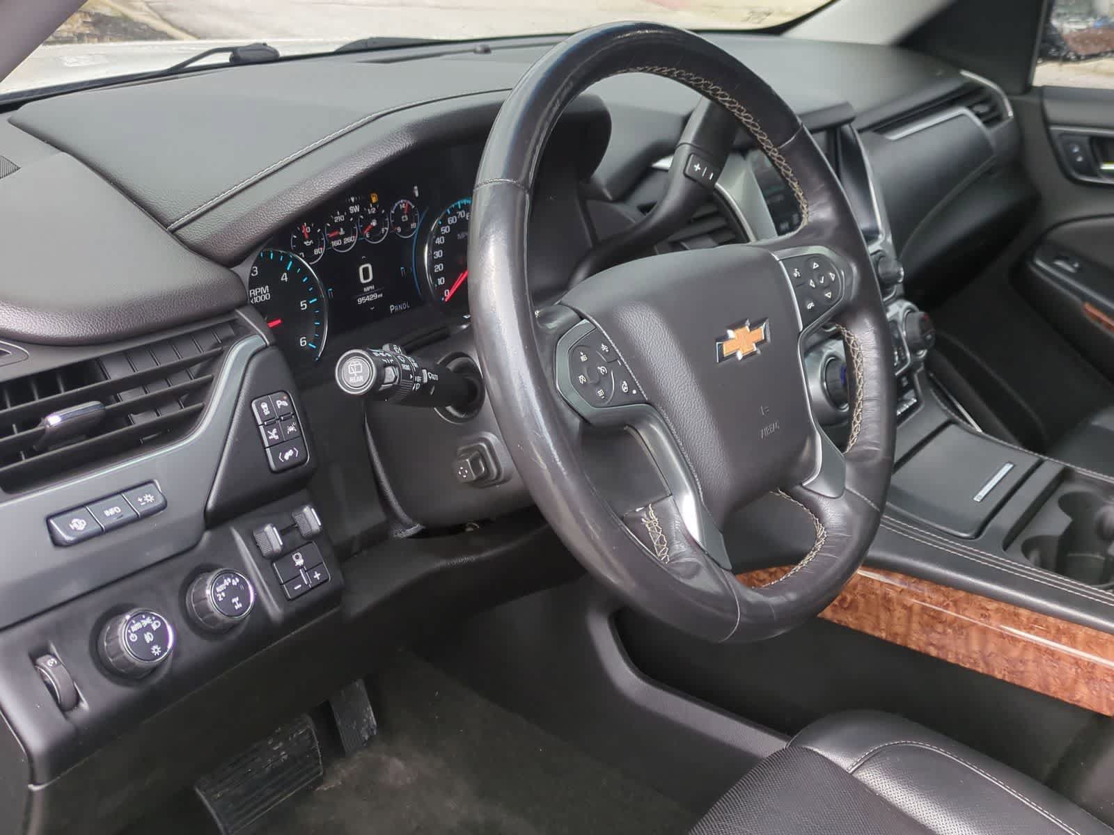 Used 2018 Chevrolet Tahoe Premier AWD/4WD image 10