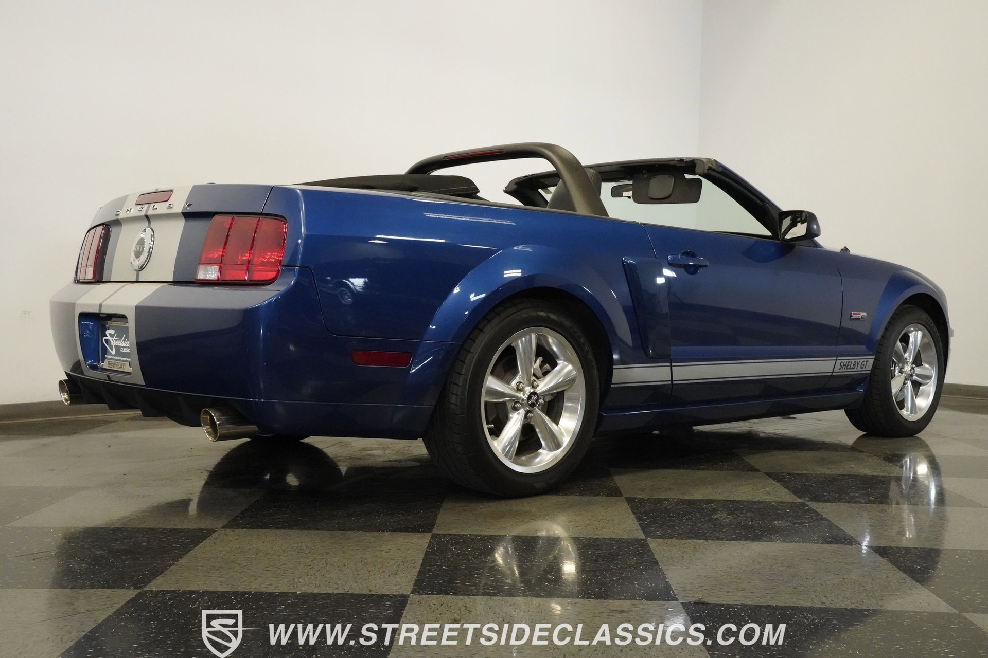Used 2008 Ford Mustang GT image 17