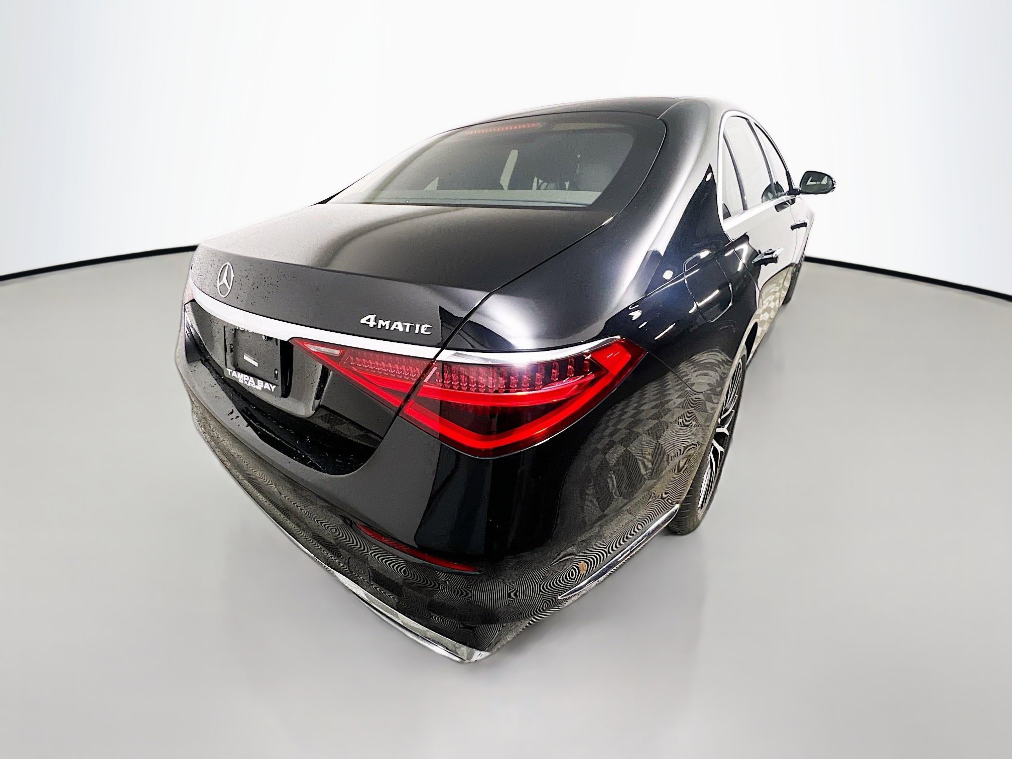 Used 2023 Mercedes-Benz S 500 4MATIC image 4