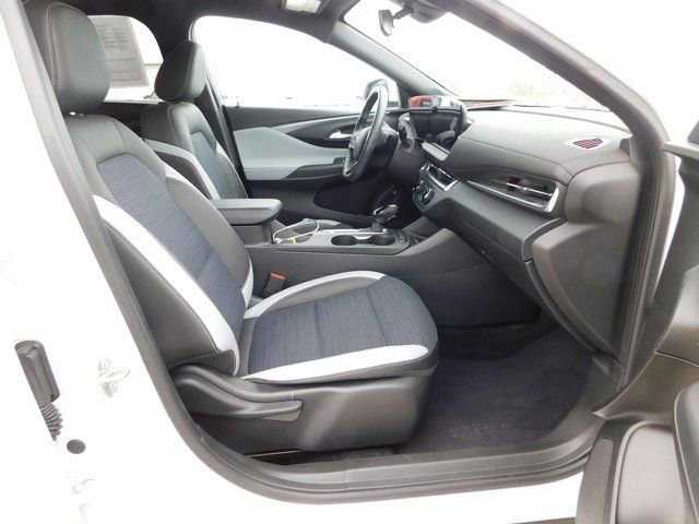 Used 2024 Buick Envista Preferred w/ Convenience I Package image 17