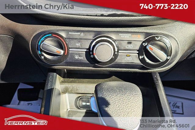 Used 2024 Kia Soul LX w/ Option Group 015 image 7