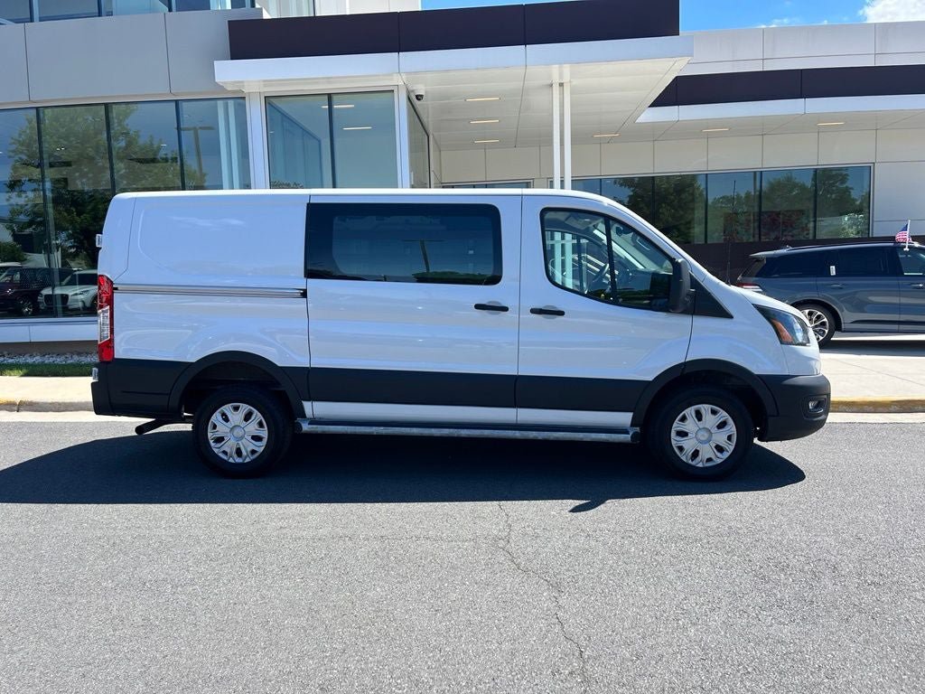 Used 2025 Ford Transit 250 Low Roof w/ Exterior Upgrade Package RWD image 8