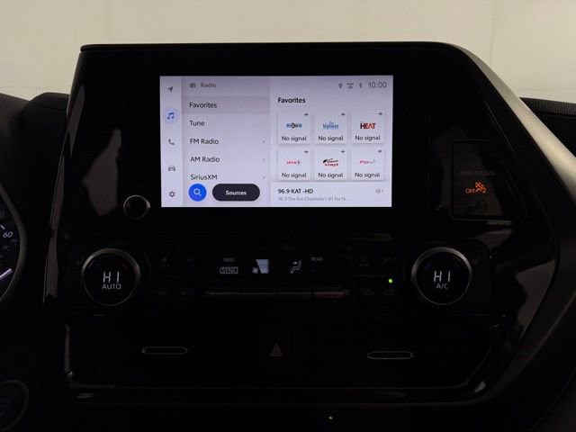 Used 2024 Toyota Highlander XLE image 22