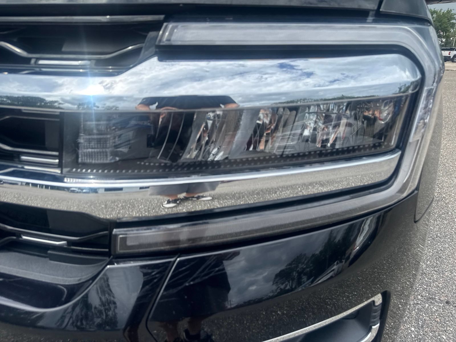 Used 2024 Ford Expedition Max Limited AWD/4WD image 10