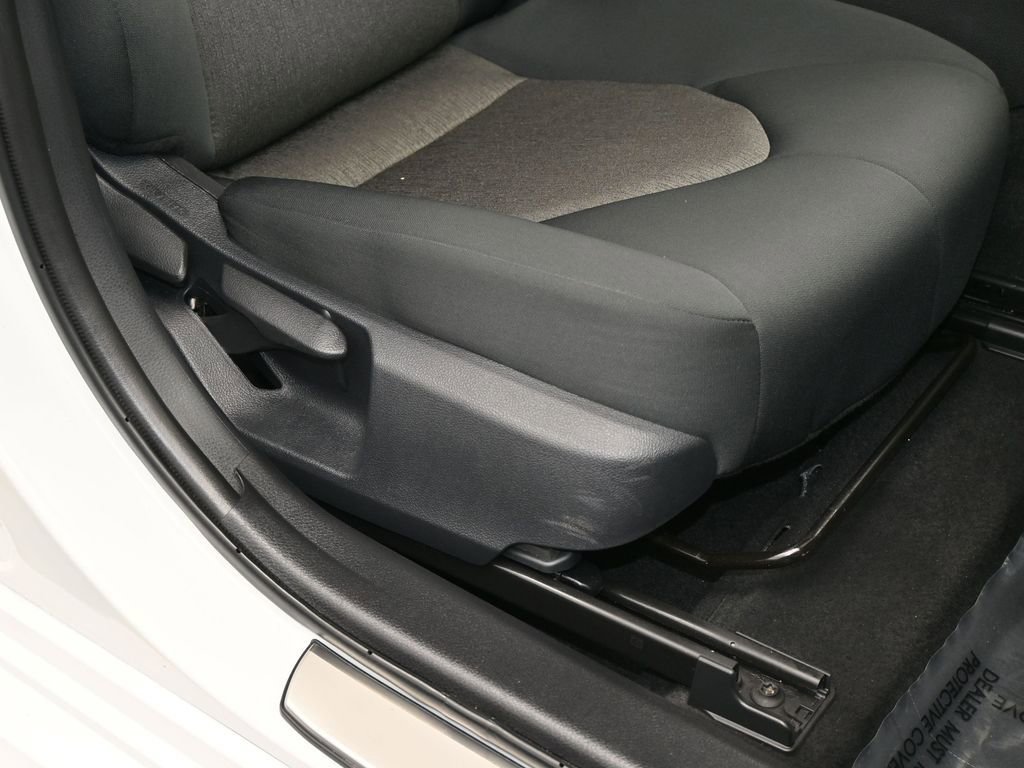 Used 2024 Toyota Camry LE image 42