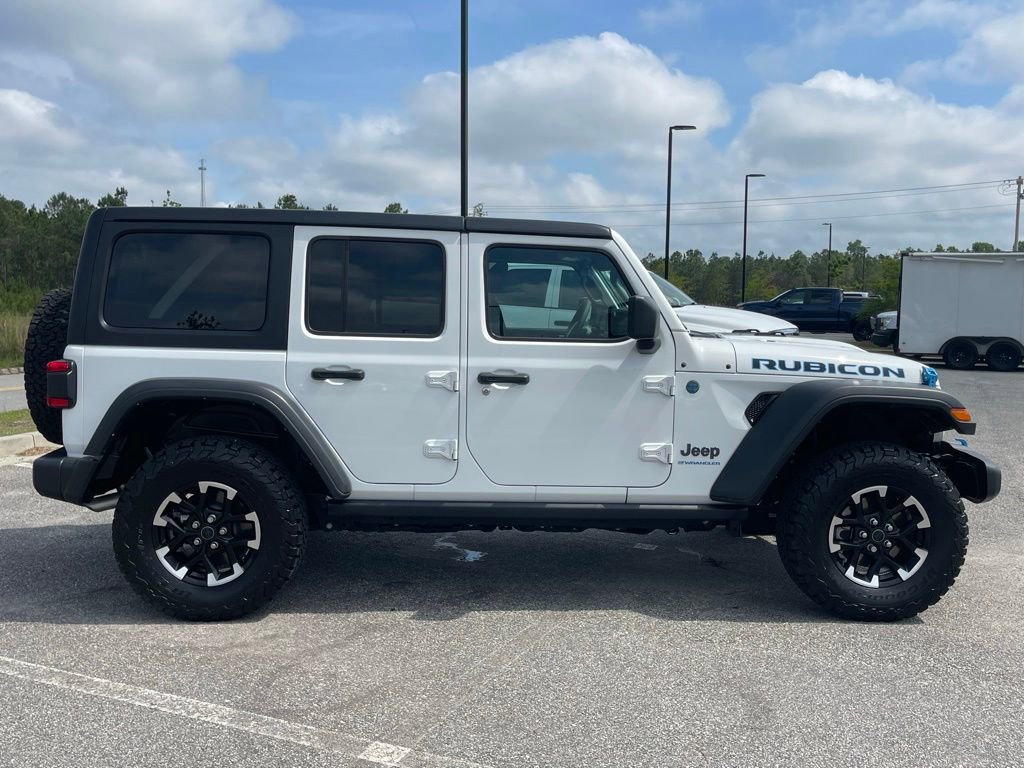 Used 2024 Jeep Wrangler Unlimited Rubicon 4xe w/ Convenience Group AWD/4WD image 20