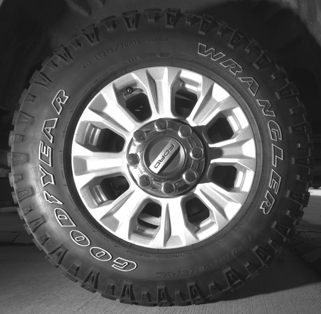Certified 2021 Ford F250 XLT w/ XLT Value Package AWD/4WD image 11