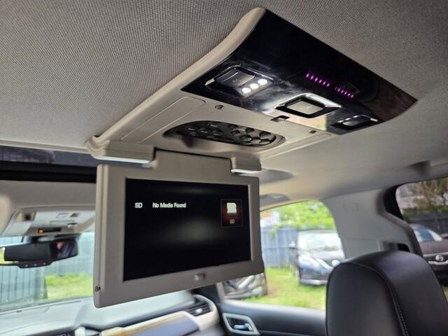 Used 2016 GMC Yukon Denali w/ Open Road Package image 19