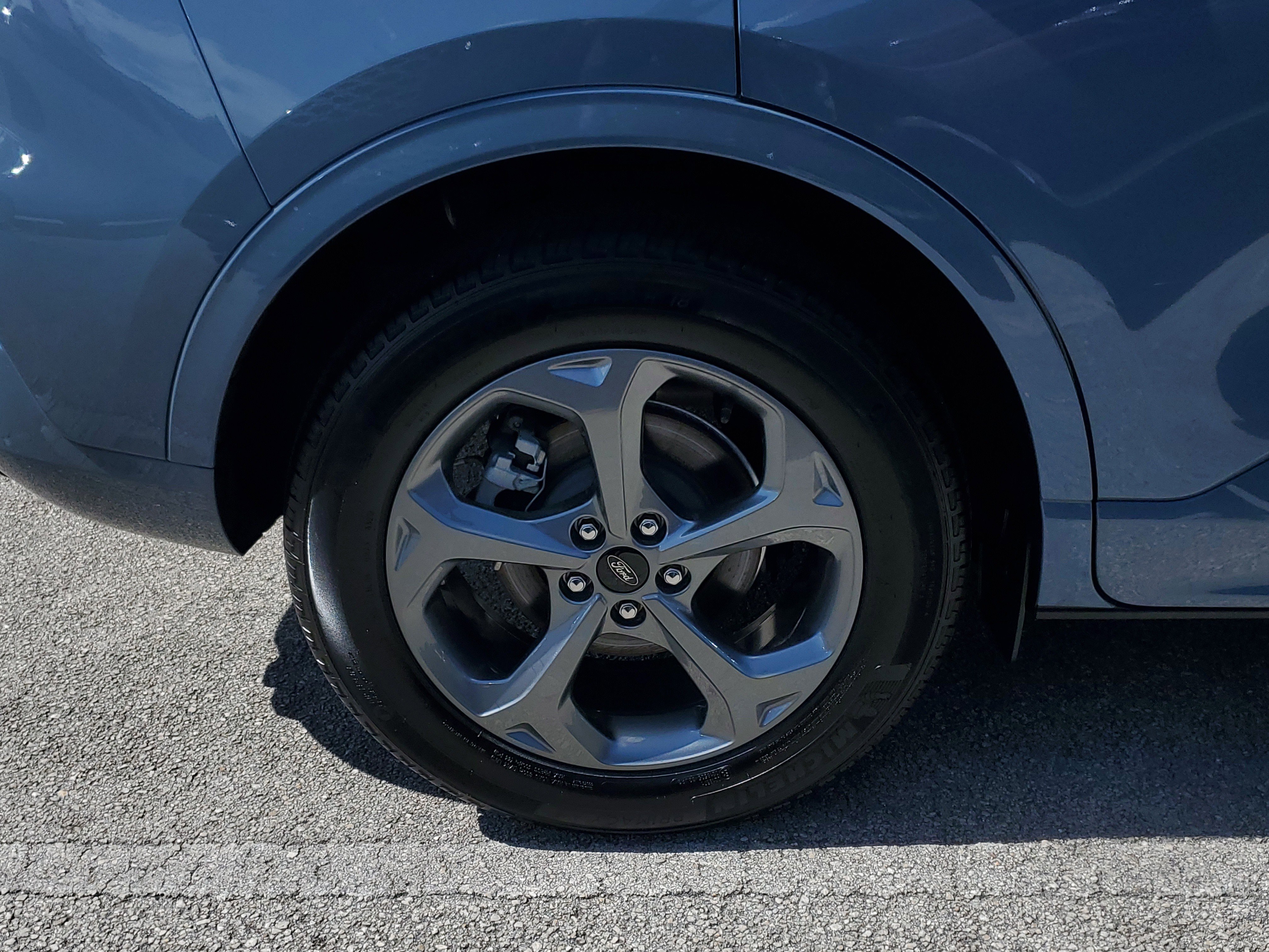 Used 2023 Ford Escape ST-Line w/ Equipment Group 301A image 7