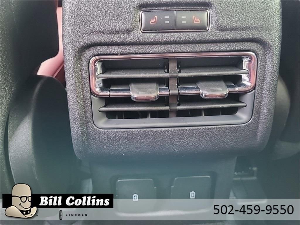 New 2024 Lincoln Corsair Reserve w/ Equipment Group 202A image 24