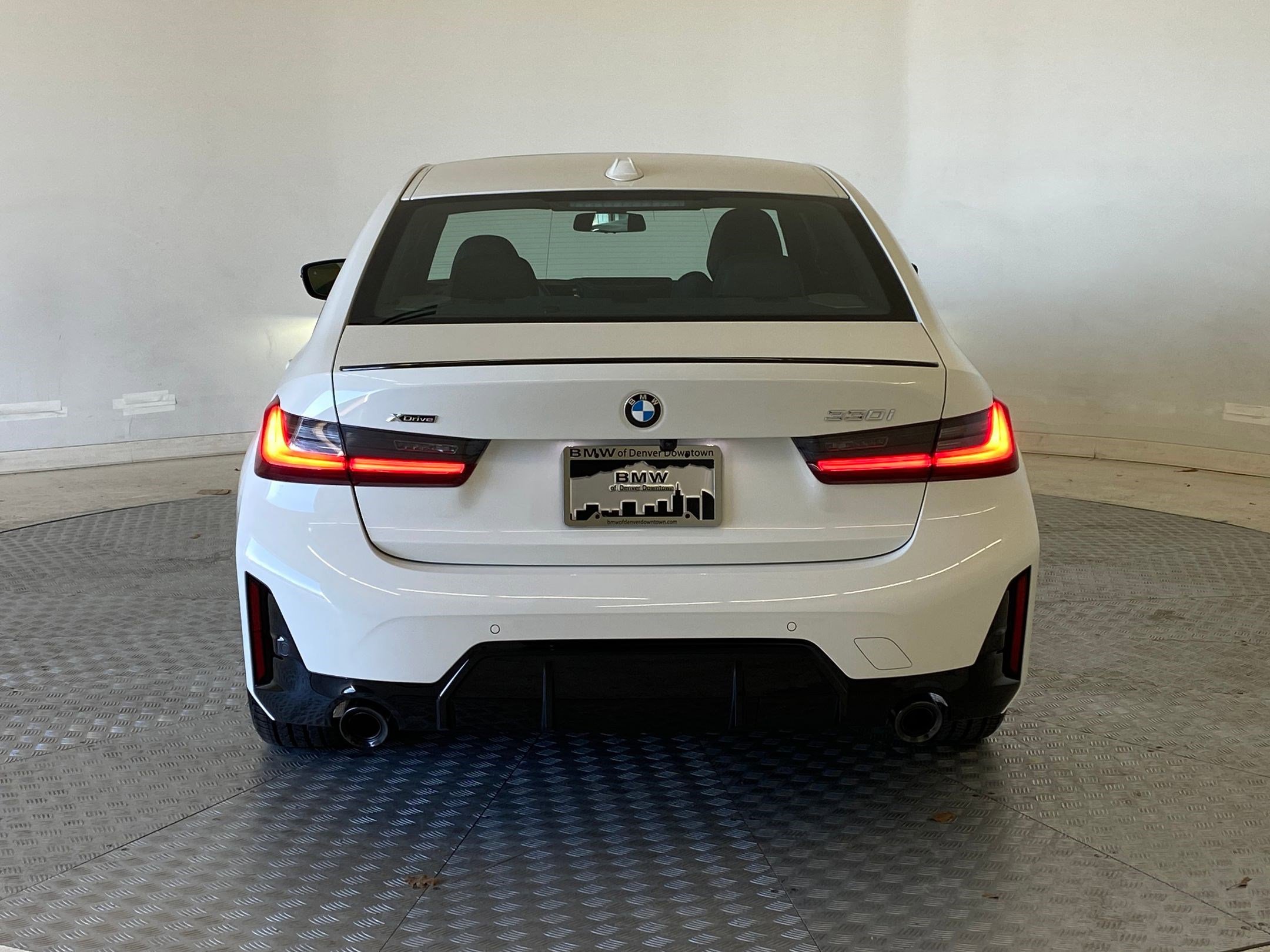 New 2026 BMW 330i xDrive Sedan w/ M Sport Package AWD/4WD image 10