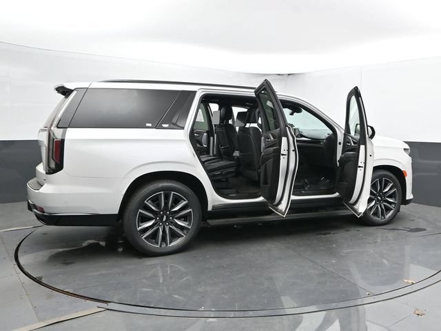 Used 2024 Cadillac Escalade Sport Platinum w/ LPO, Floor Liner Package AWD/4WD image 59