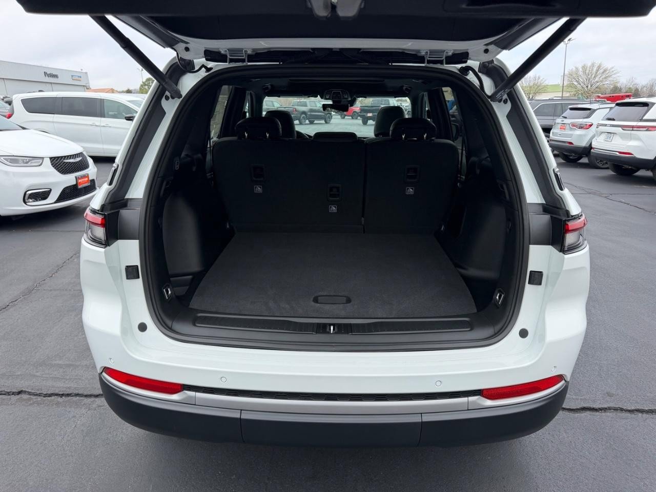 New 2026 Jeep Grand Cherokee Limited image 5