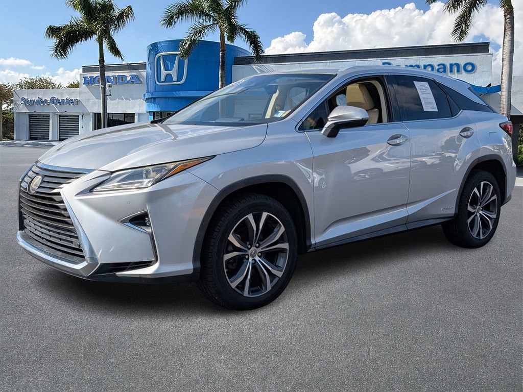 Used 2017 Lexus RX 450h AWD image 3
