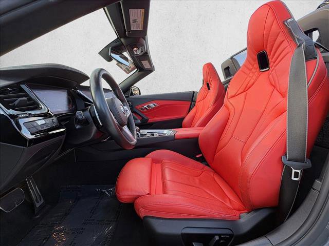 Used 2025 BMW Z4 sDrive30i w/ Premium Package image 15