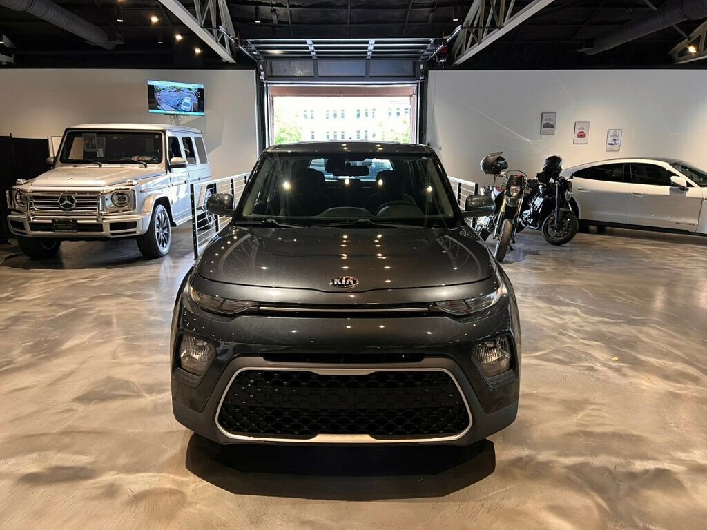 Used 2020 Kia Soul S FWD image 8
