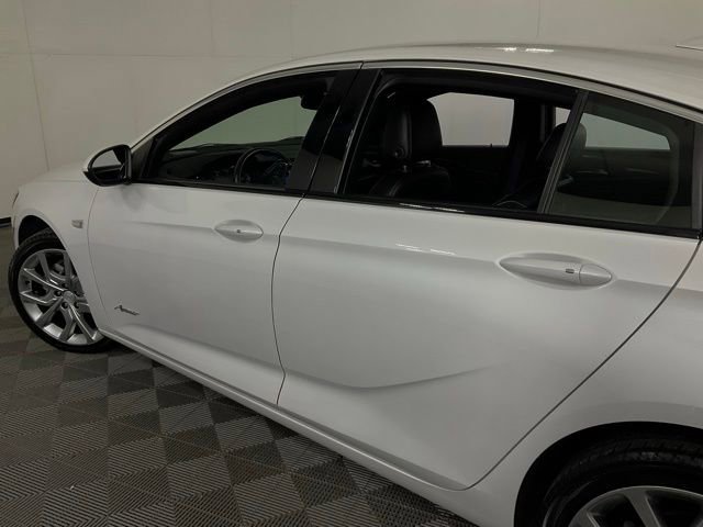 Used 2020 Buick Regal Avenir FWD image 34