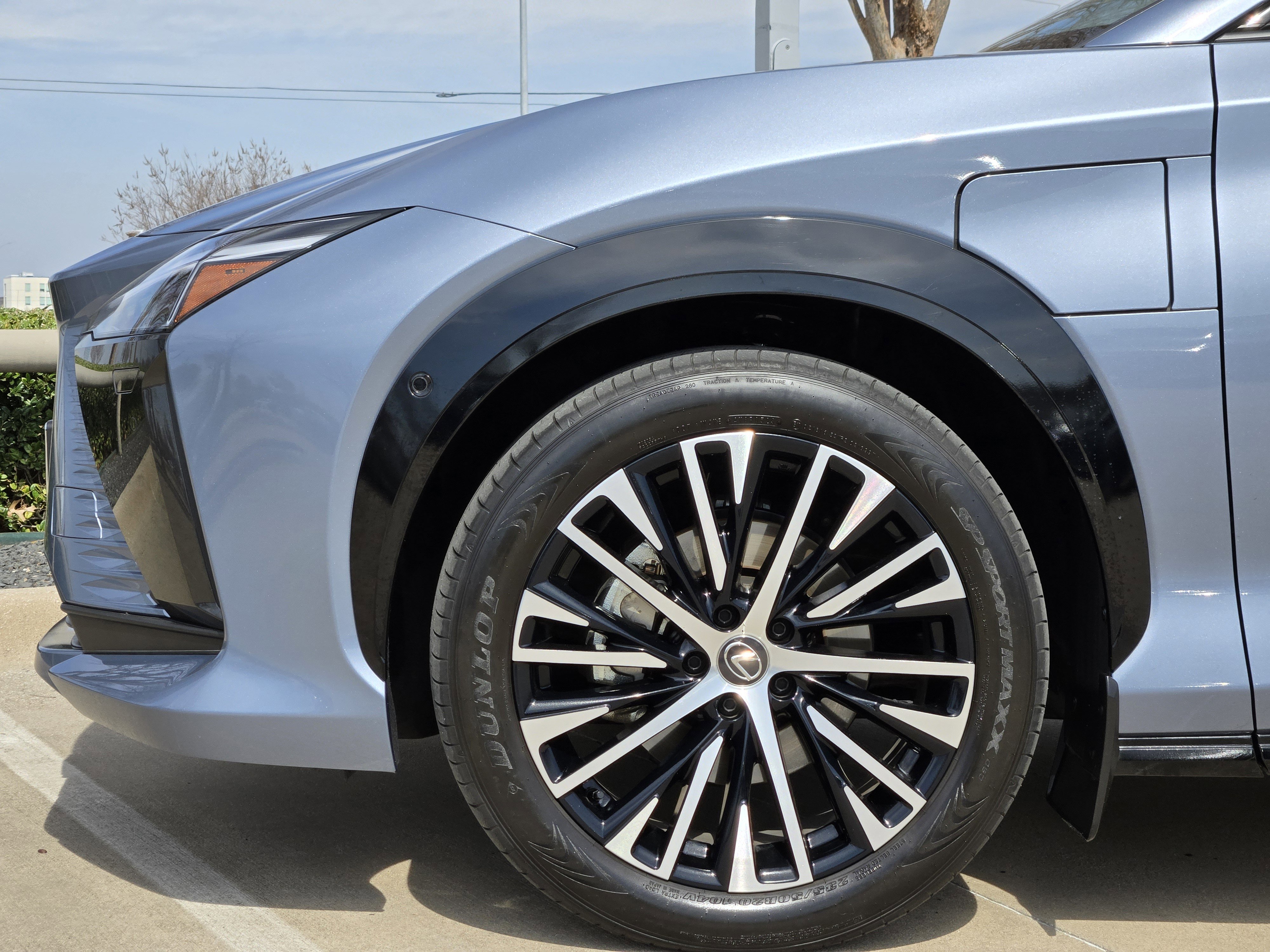 Used 2023 Lexus RZ 450e Premium w/ Technology Package image 14