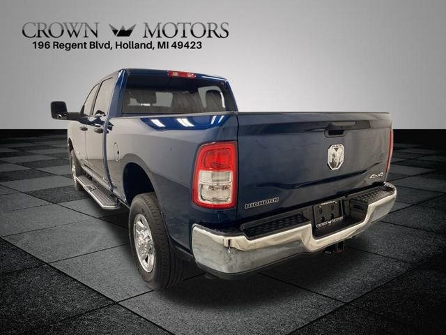 Used 2024 RAM 2500 Big Horn w/ Bed Utility Group image 4