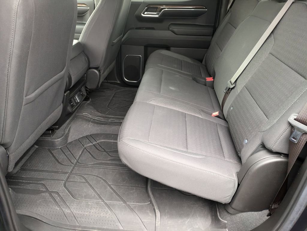 Used 2023 Chevrolet Silverado 1500 LT image 21