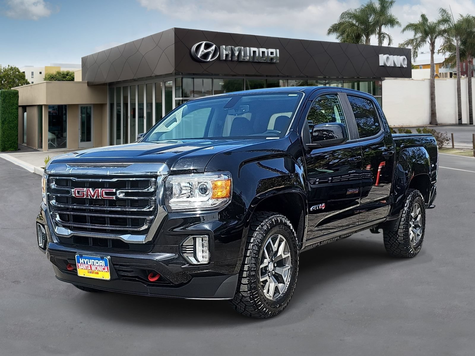 Used 2021 GMC Canyon AT4 w/ Trailering Package AWD/4WD image 7