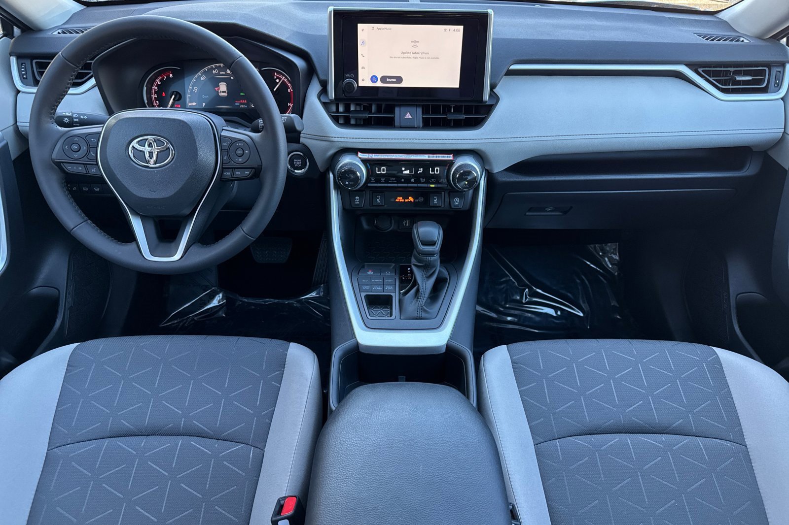 New 2025 Toyota RAV4 XLE image 13