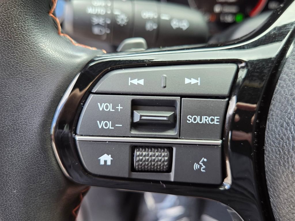 Certified 2023 Honda Pilot Sport image 23