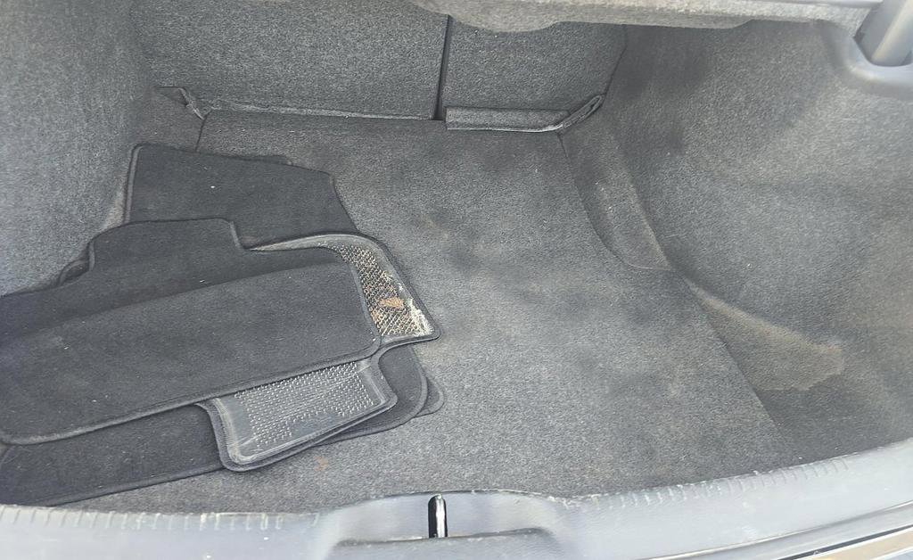 Used 2019 Chrysler 300 Touring w/ Sport Appearance Package RWD image 17