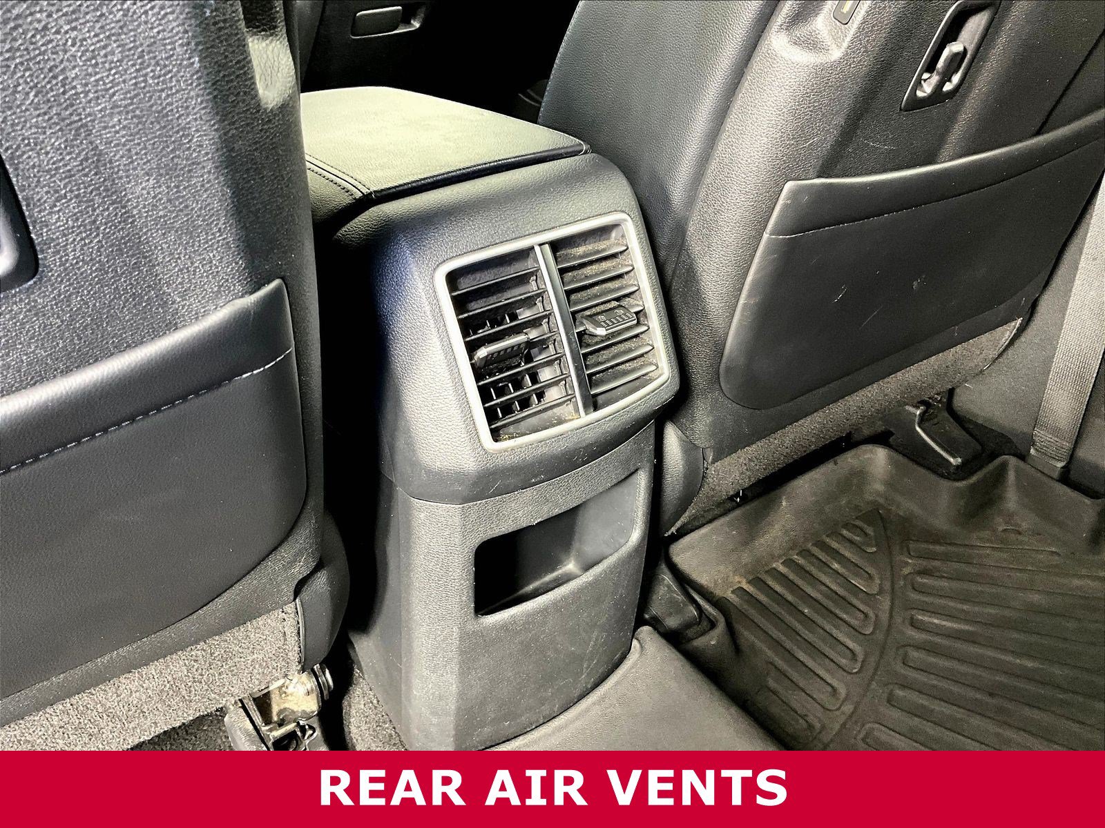 Used 2024 Kia Sportage EX AWD/4WD image 10
