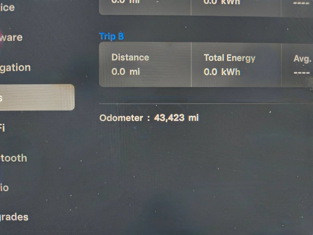 Used 2022 Tesla Model X AWD/4WD image 29