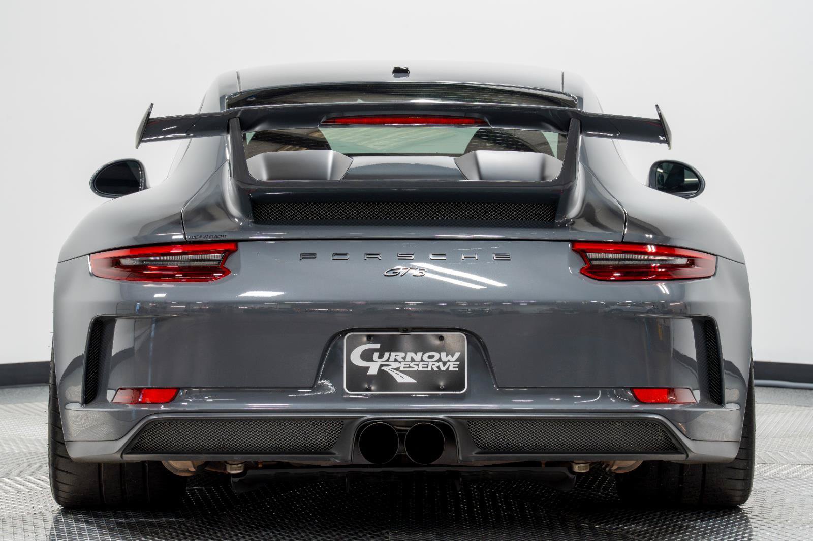Used 2018 Porsche 911 GT3 RWD image 18