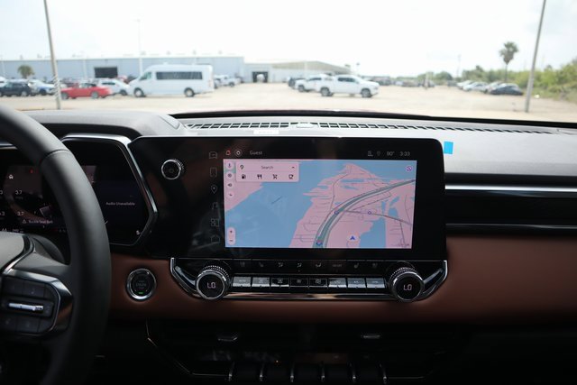 New 2025 GMC Canyon AT4 w/ Nightfall Edition image 16