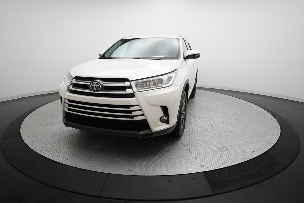 Used 2019 Toyota Highlander XLE image 34