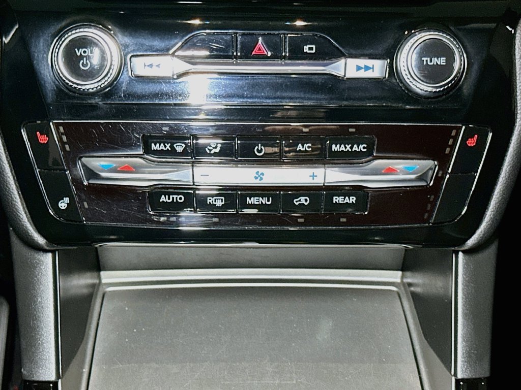 Certified 2022 Ford Explorer ST-Line AWD/4WD image 13