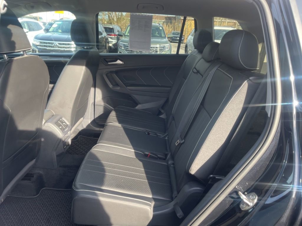 Used 2023 Volkswagen Tiguan SE FWD image 11