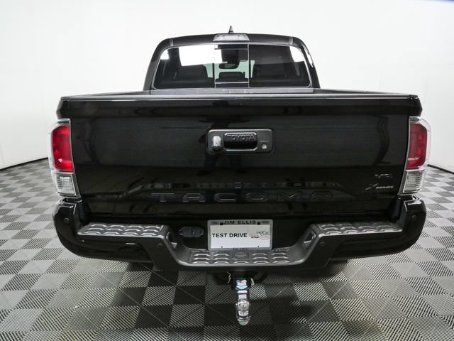 Used 2023 Toyota Tacoma TRD Off-Road w/ TRD Premium Off Road Package AWD/4WD image 3