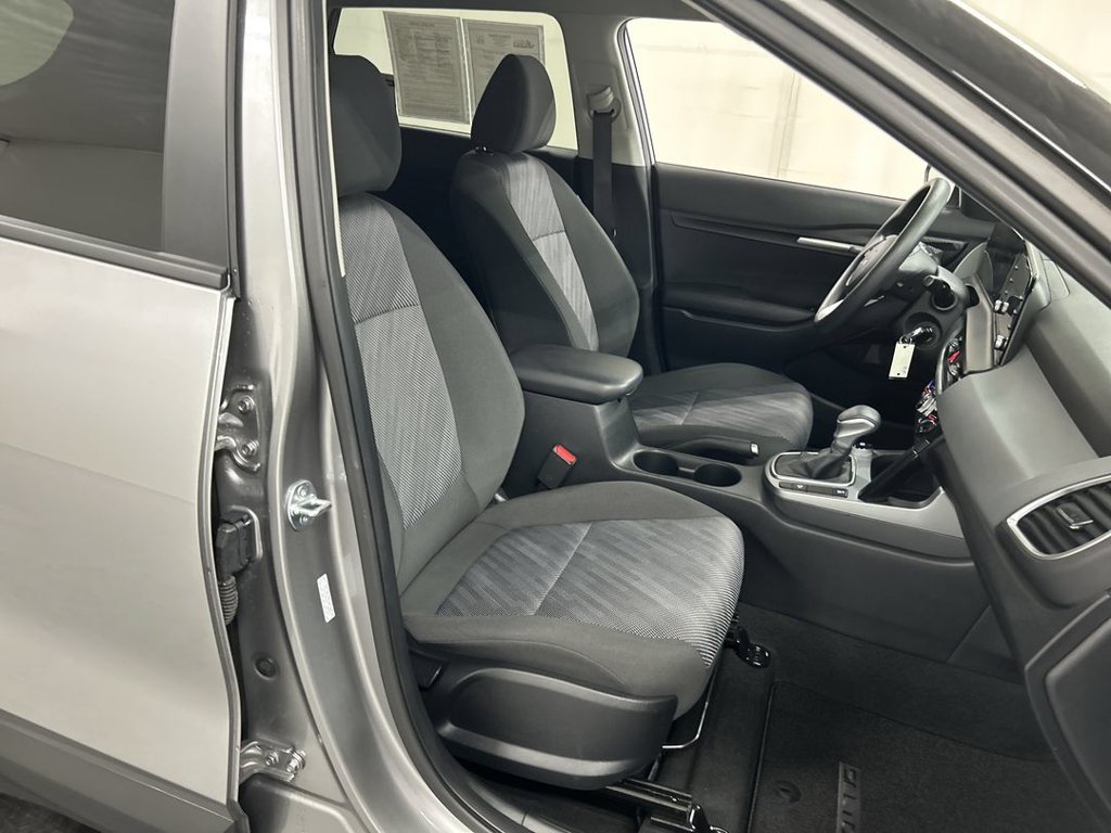 Used 2025 Kia Seltos LX AWD/4WD image 22