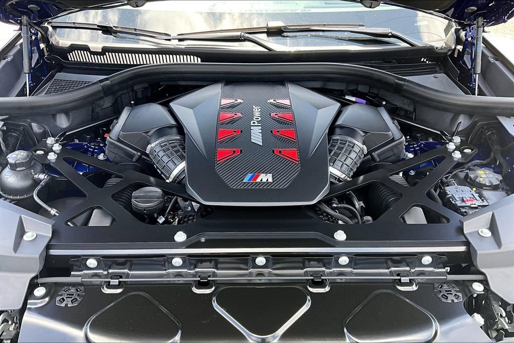 New 2026 BMW X5 M Competition w/ Executive Package AWD/4WD image 9