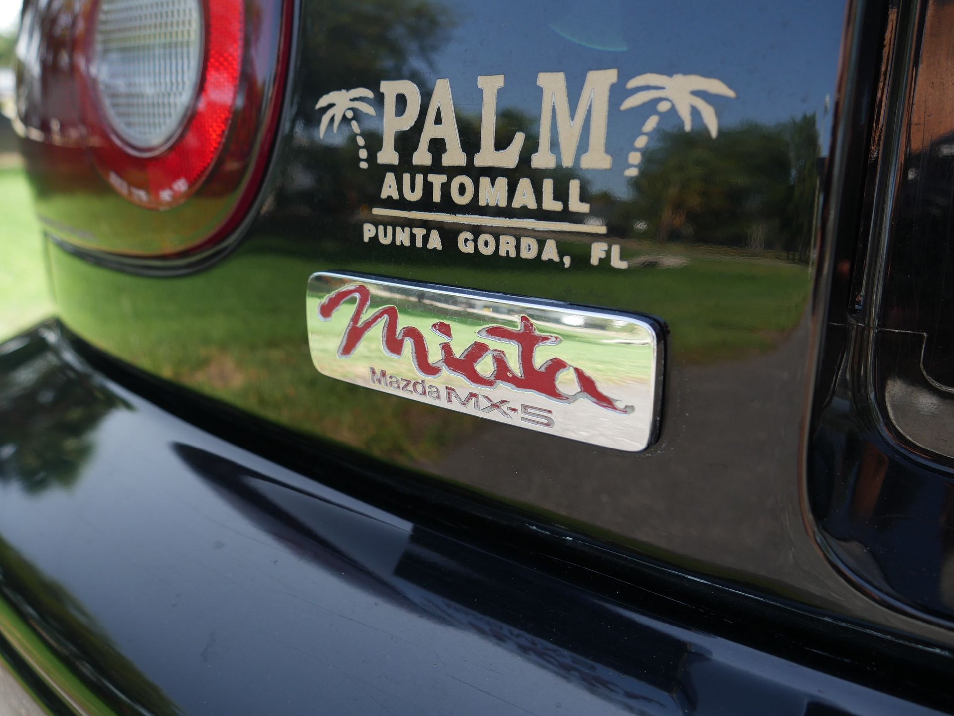 Used 1997 MAZDA MX-5 Miata RWD image 71